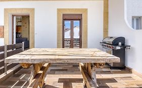 Villa Crypty